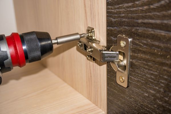 Cabinet Hinge Replacement in Granbury